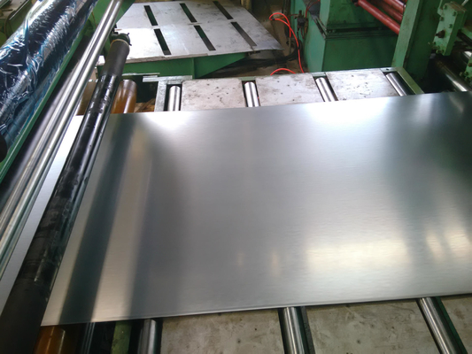 JIS ASTM AISI Q195 Q215 Q235 المادة صفيحة الفولاذ المغلفة 0.5mm 1mm 2mm سمك