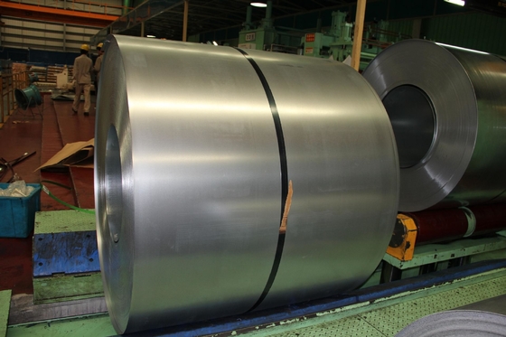 AISI JIS ASTM Q235 Q215 Q345 الصف الفولاذ المغلفة الملفوفة بالبرد / الملفوفة بالساخنة